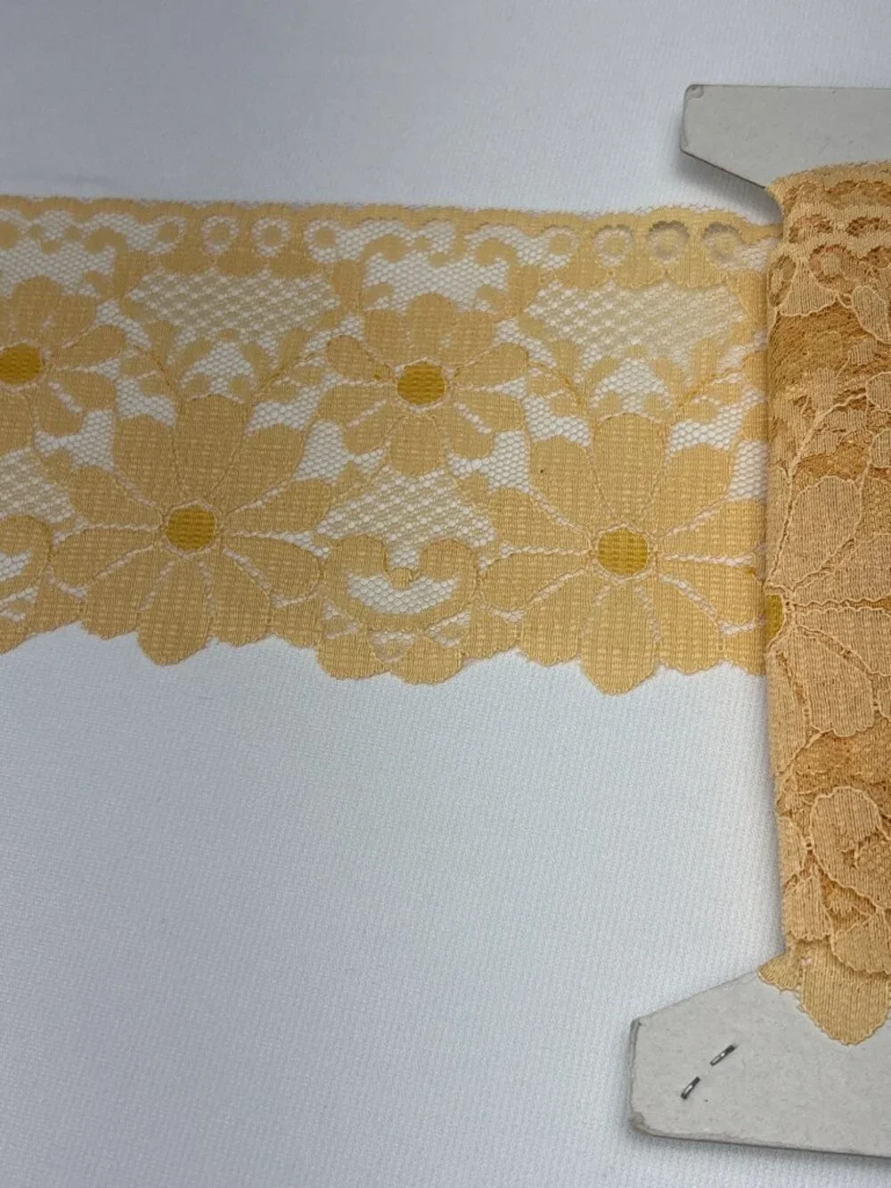 Yellow Floral Lace Trim 4